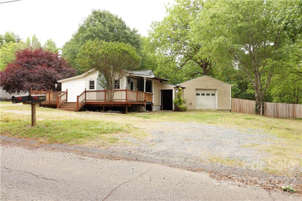 2101 Propst Street - Photo 1