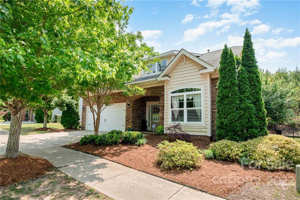 1044 Kings Bottom Drive - Photo 1