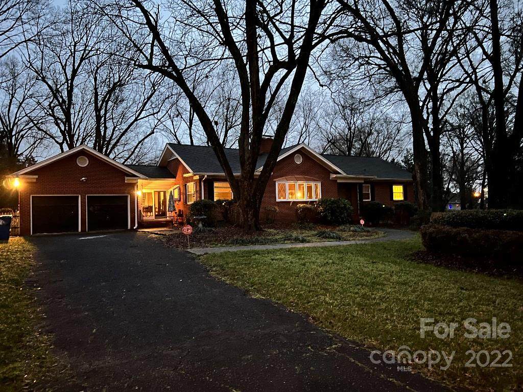 257 Freemont Street - Photo 1