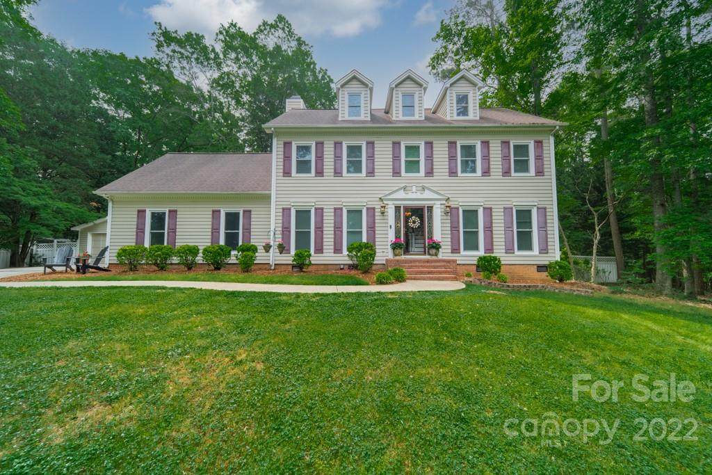 8214 White Ash Court - Photo 1