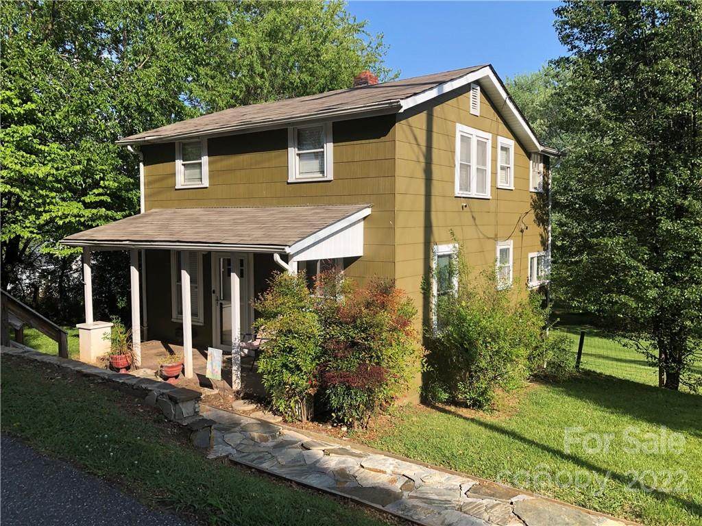 32 Lamar Street - Photo 1