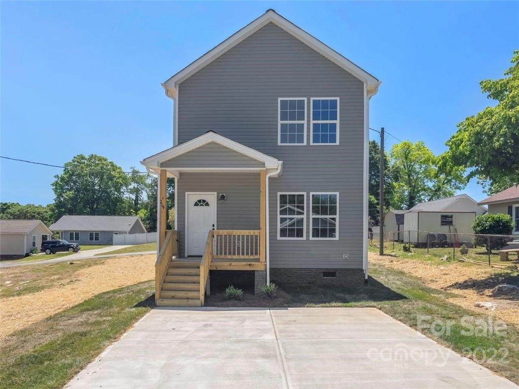 207 1/2 Harrison Avenue - Photo 1