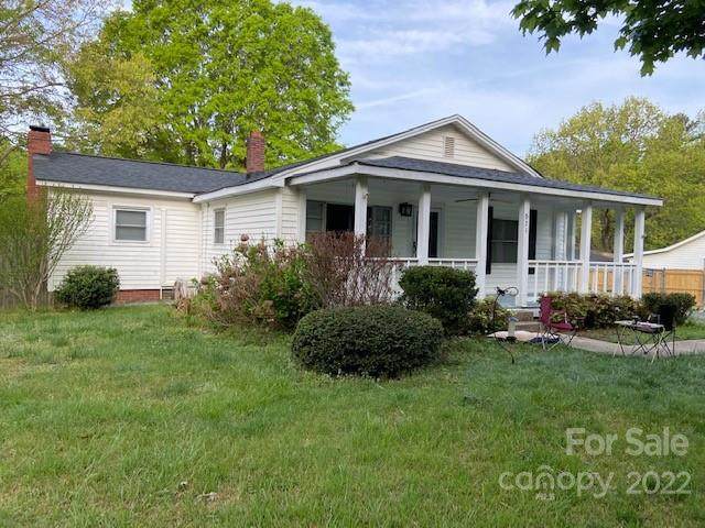 821 Oak Street - Photo 1