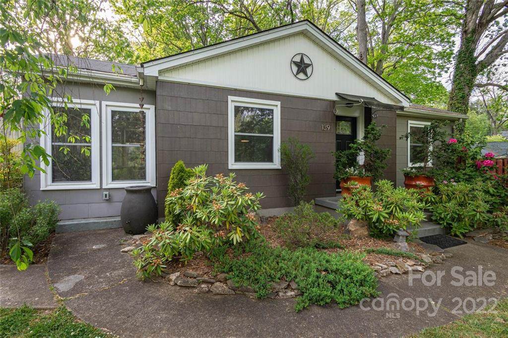 139 Beverly Road - Photo 1