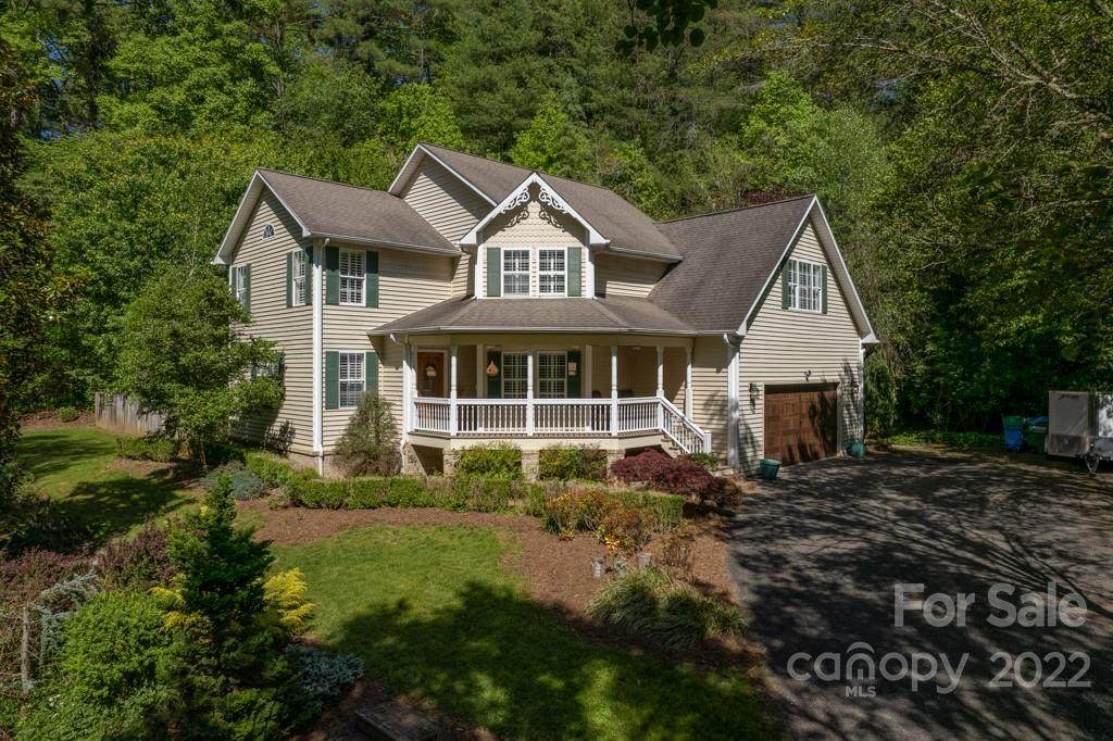 11 Hampton Lane - Photo 1