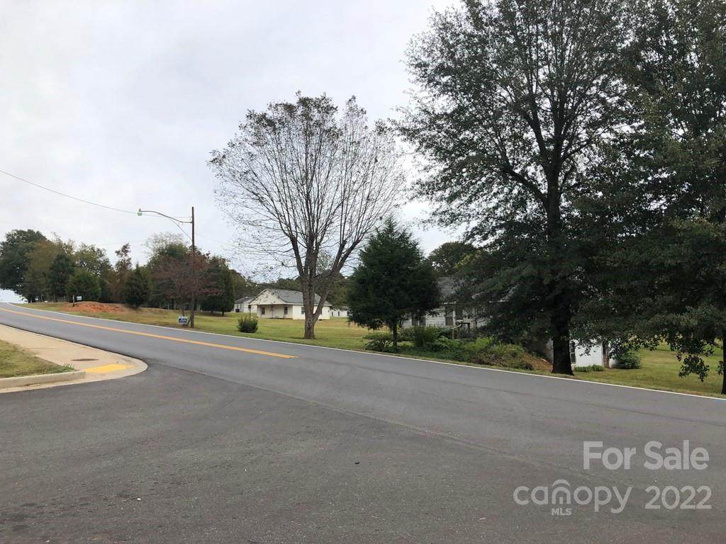 803 Cherokee Street - Photo 1