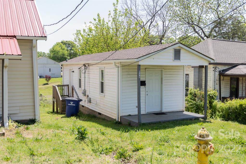 519 Water Street - Photo 1
