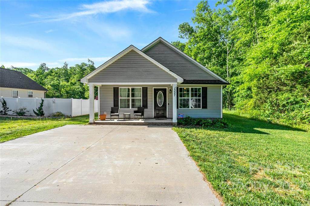 1327 Wrenn Street - Photo 1