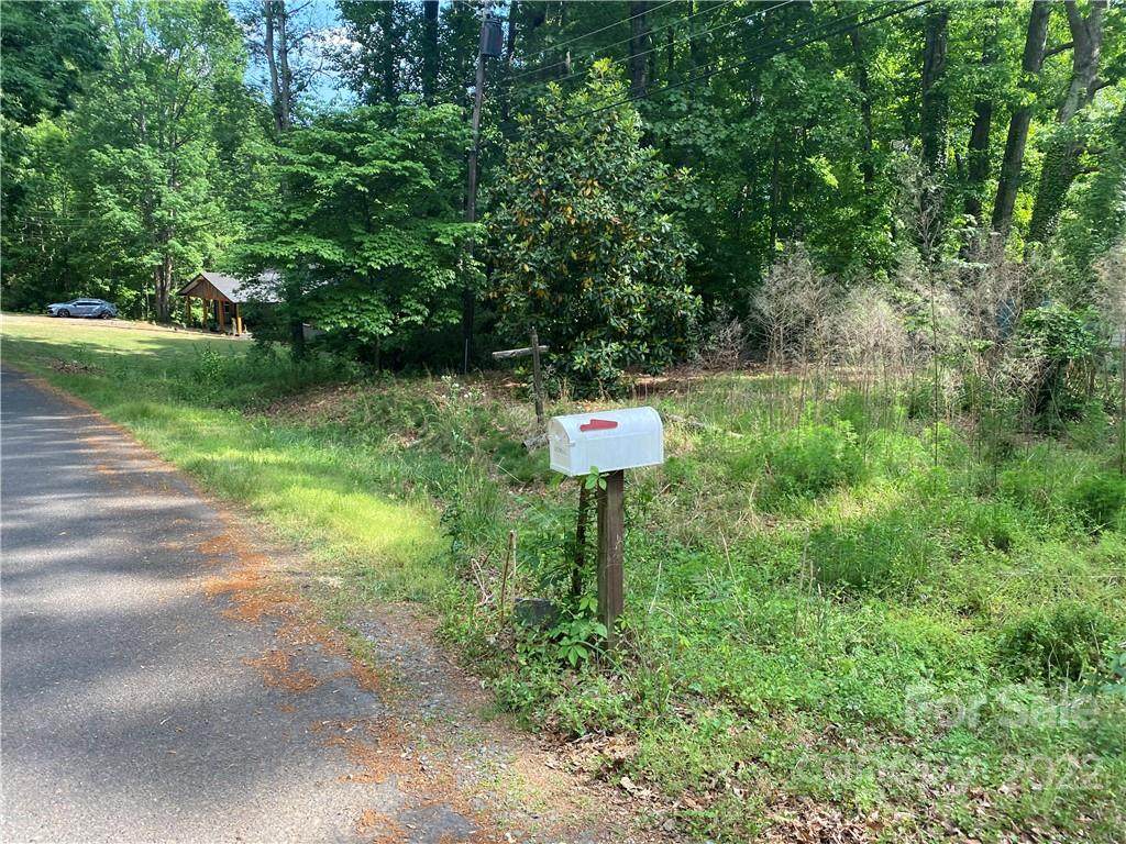 8733 Dixie Drive - Photo 1