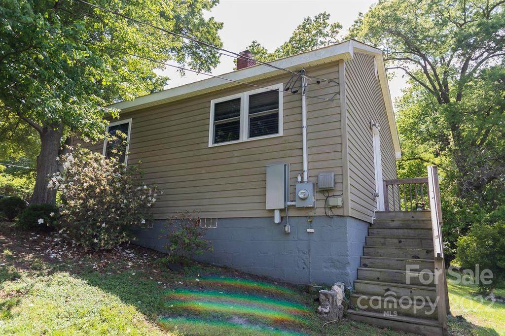 602 Childs Street - Photo 1