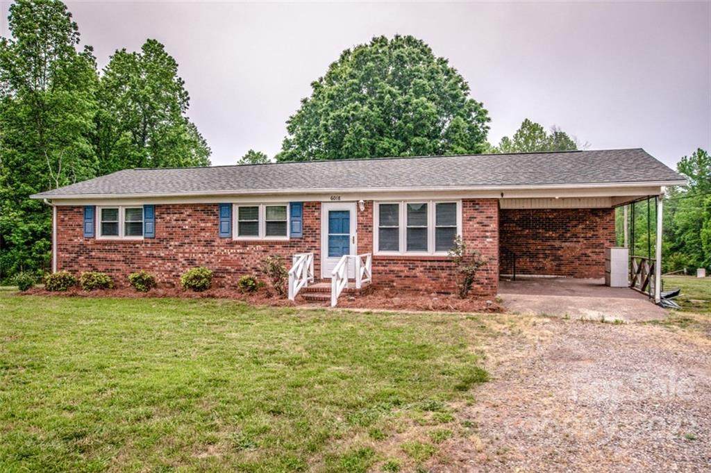 6018 Little Mountain Road - Photo 1