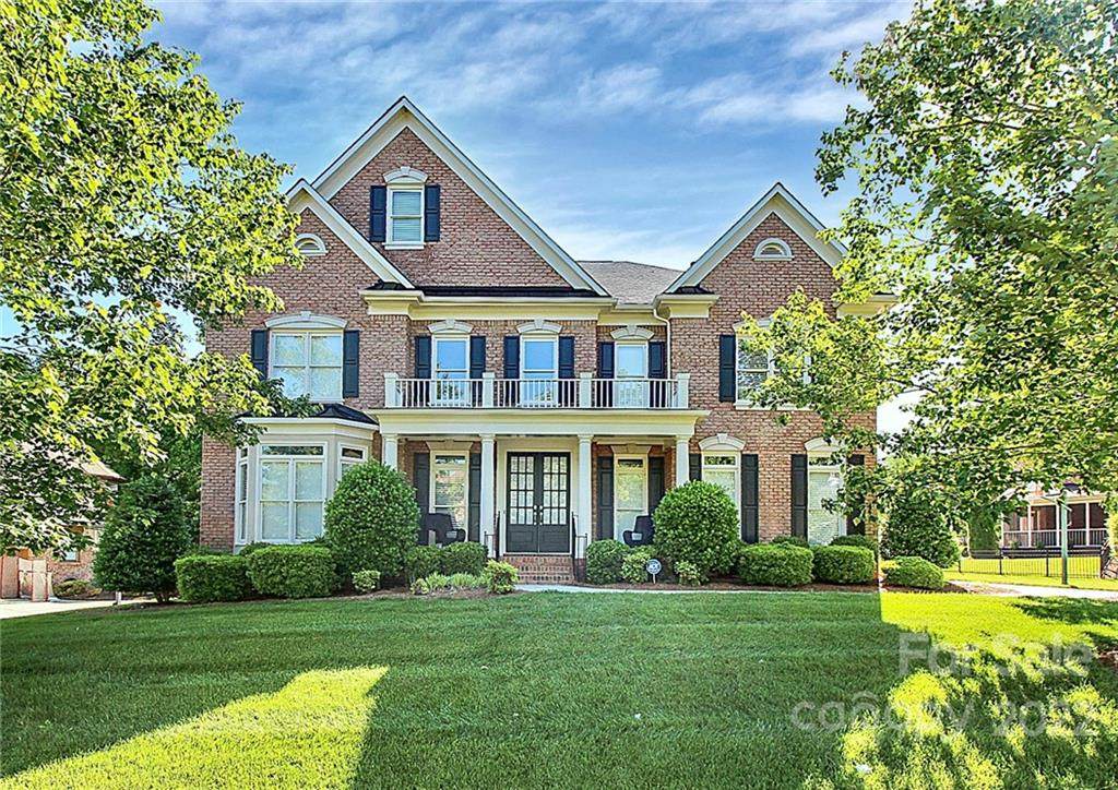 1006 Westbury Drive - Photo 1
