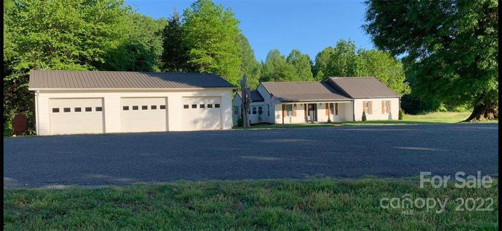 6743 Clyde Wehunt Road - Photo 1