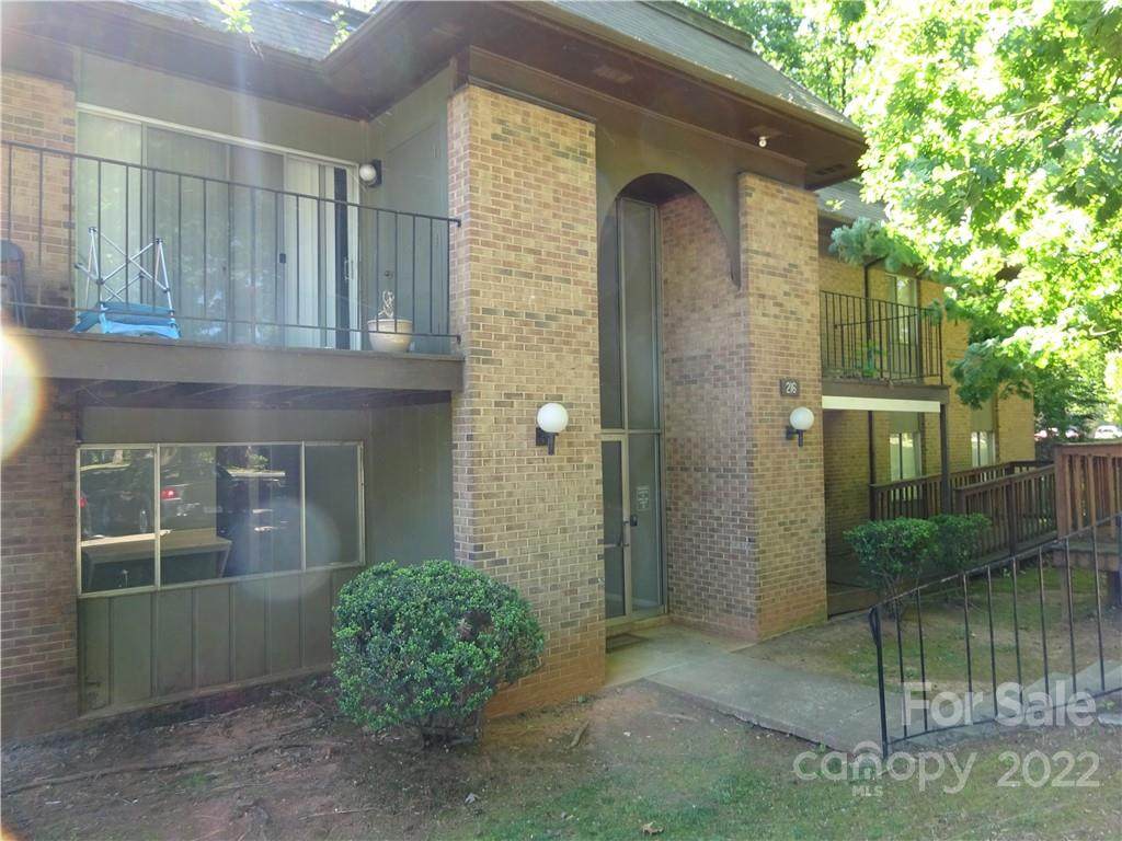 216 Orchard Trace Lane - Photo 1