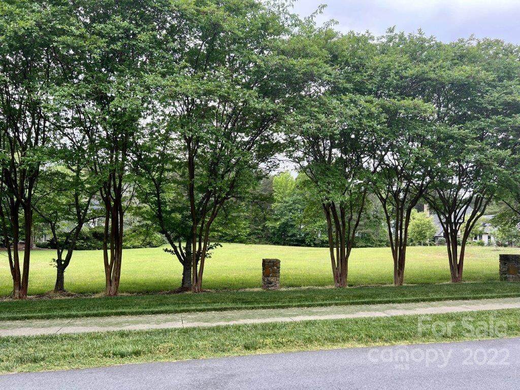 1708 Southpoint Lane - Photo 1