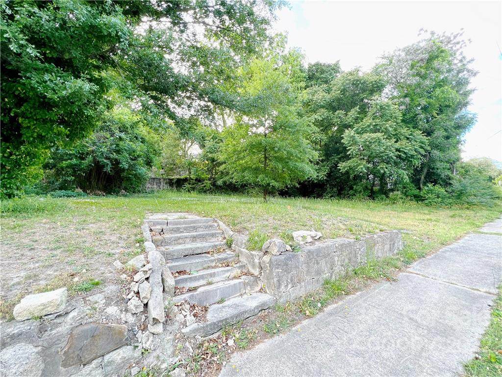 405 South Street - Photo 1