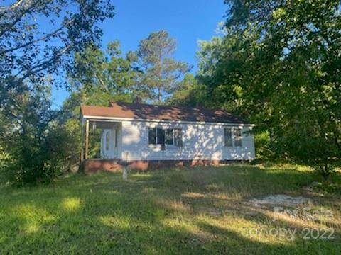 2478 Lynwood Drive - Photo 1