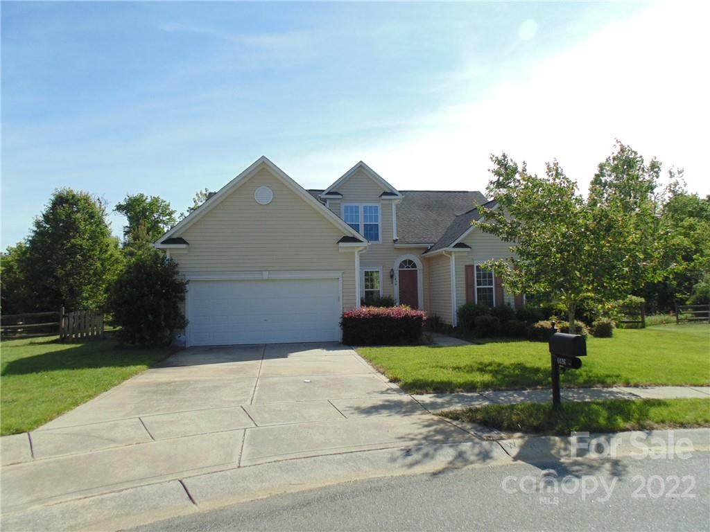 1426 Olive Hill Avenue - Photo 1
