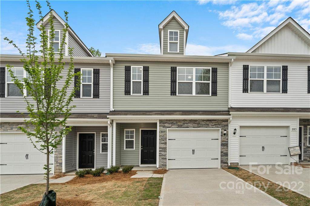 7116 Somerford Road - Photo 1