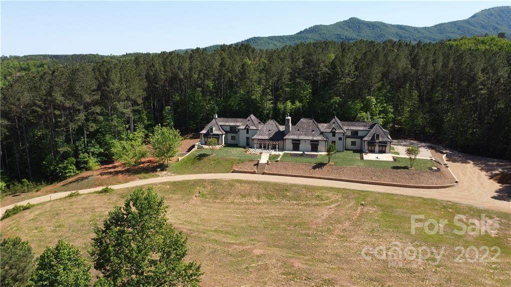 20 Hawk Ridge Drive - Photo 1