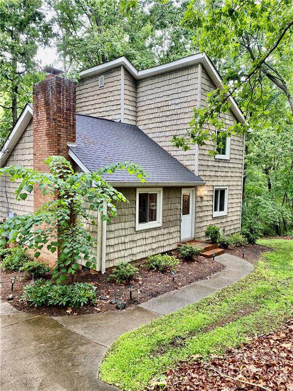 325 Gatewood Lane - Photo 1