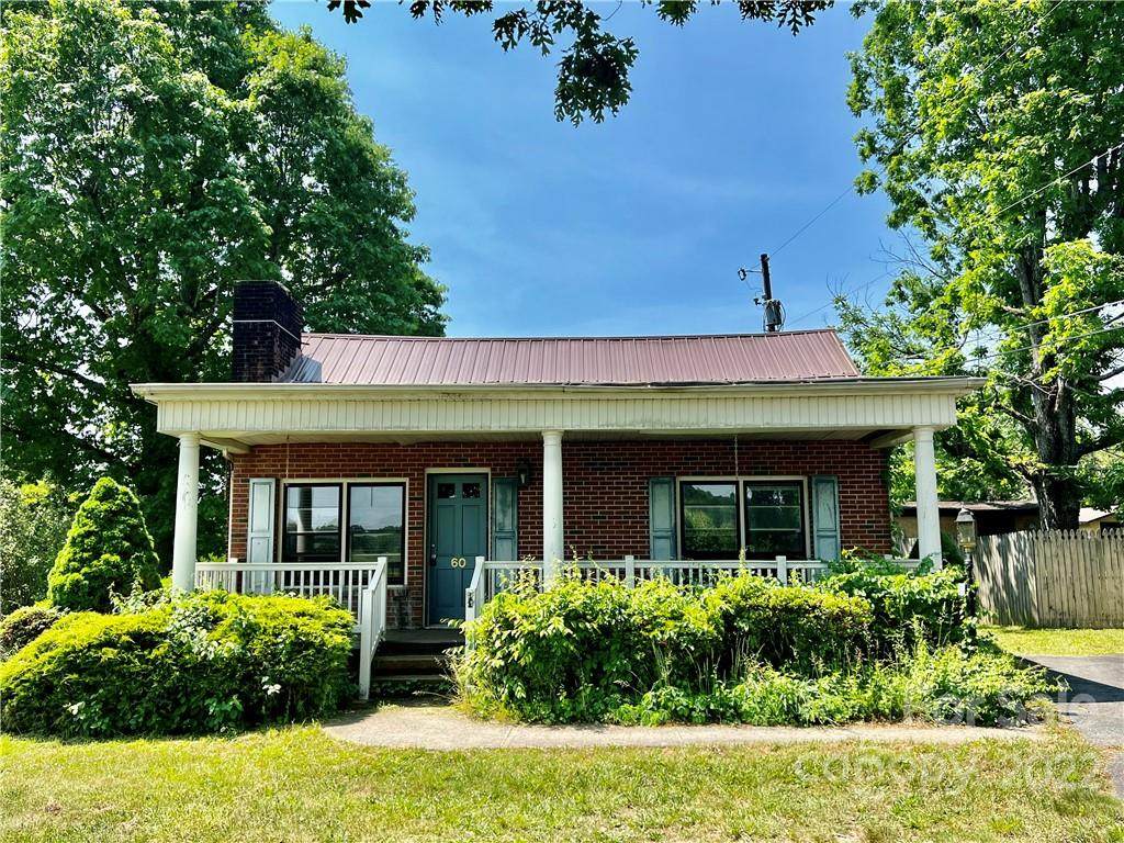 60 Regal Oaks Drive - Photo 1