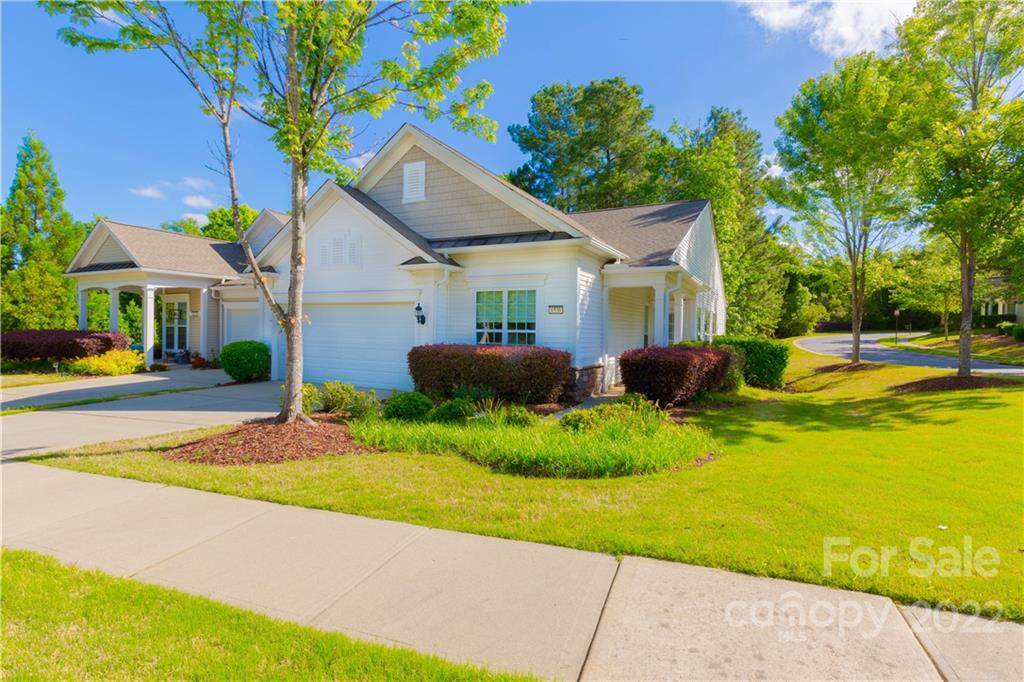 6536 Carolina Commons Drive - Photo 1