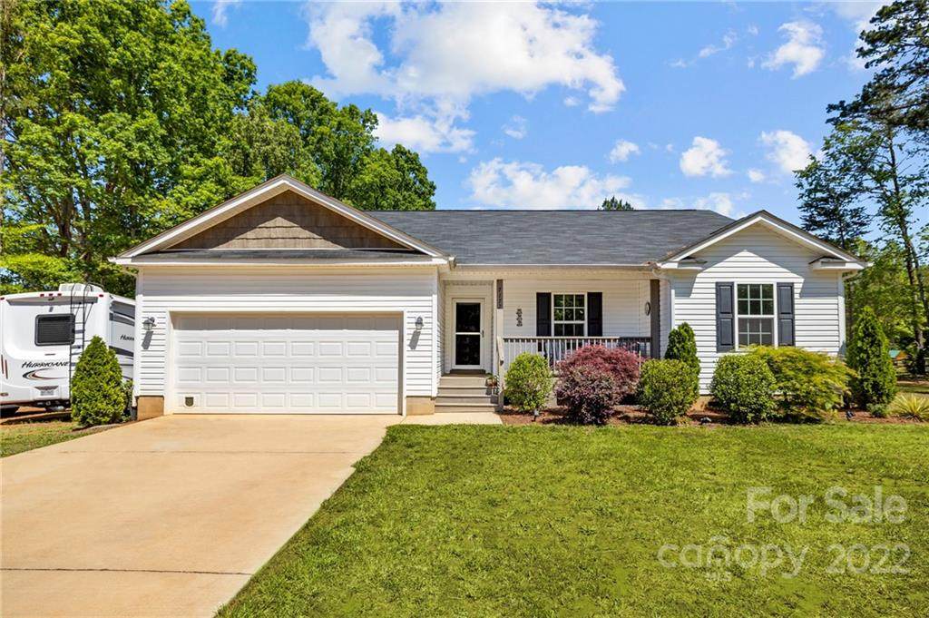 7172 Rolling Hills Drive - Photo 1
