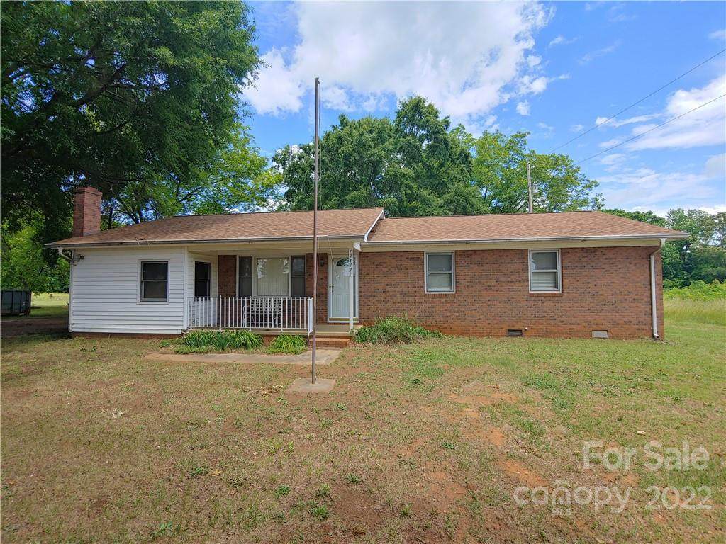 13419 Huntersville Concord Road - Photo 1