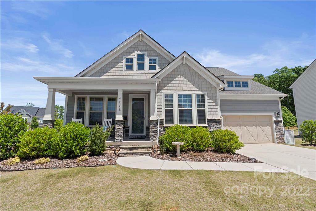 9803 Quercus Lane - Photo 1