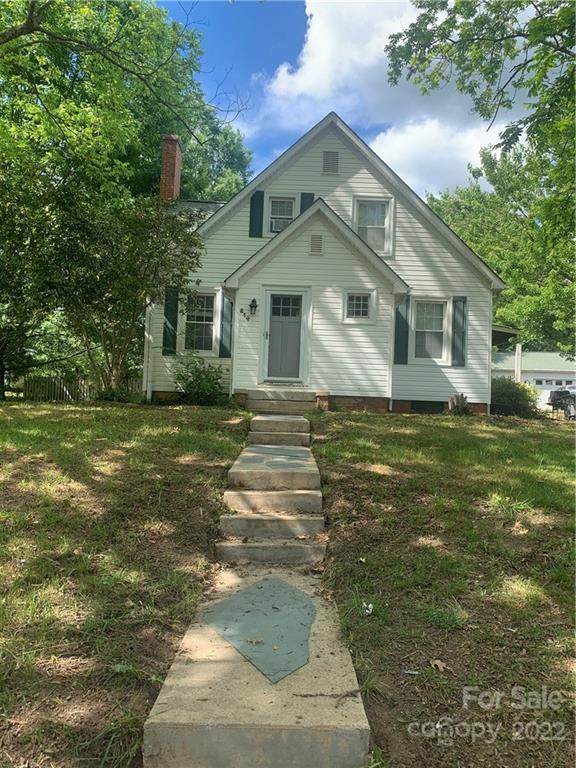 814 Juniper Street - Photo 1