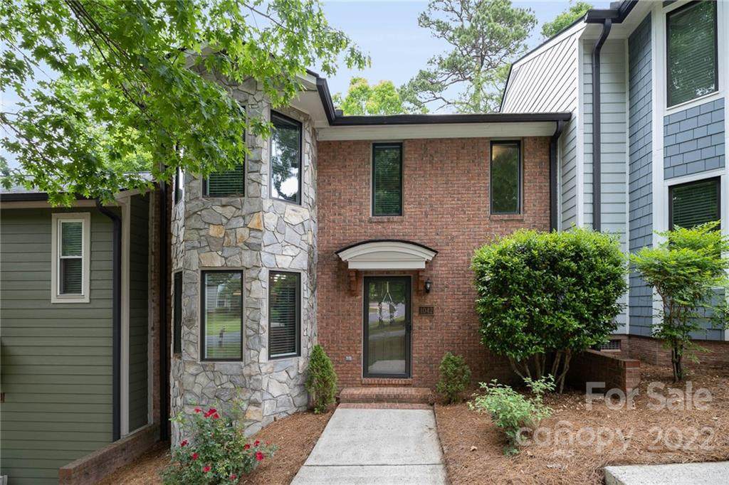 1042 Wexford Place - Photo 1