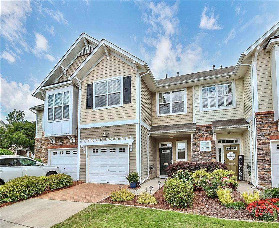 7107 Moores Creek - Photo 1