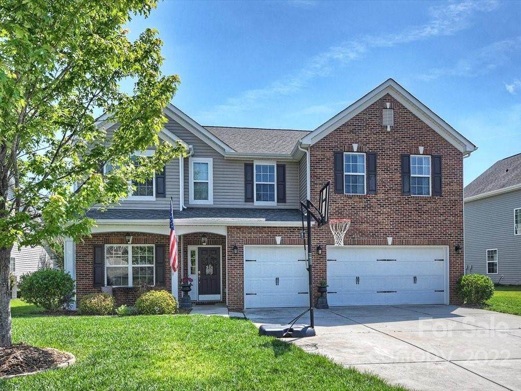 2452 Chatham Drive - Photo 1