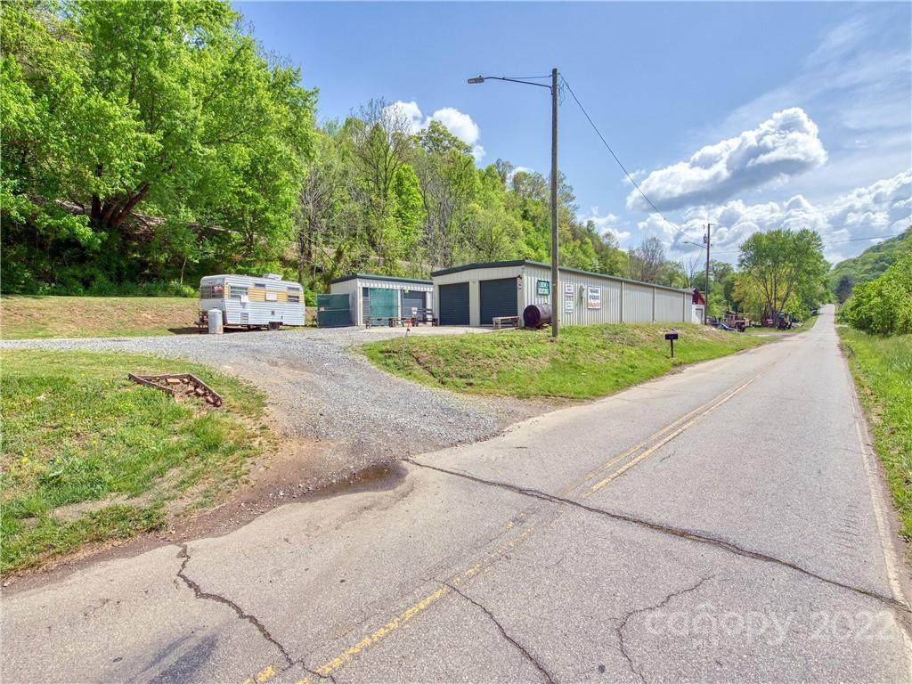 81 Groundhog Road - Photo 1