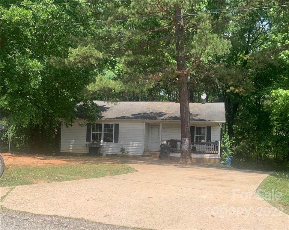2628 Old Wilkesboro Road - Photo 1