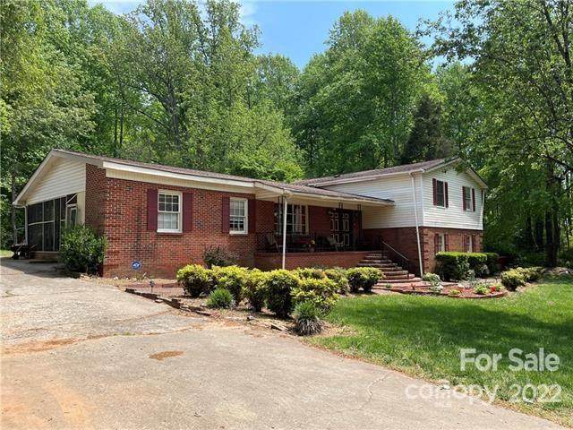 415 Crocker Road - Photo 1