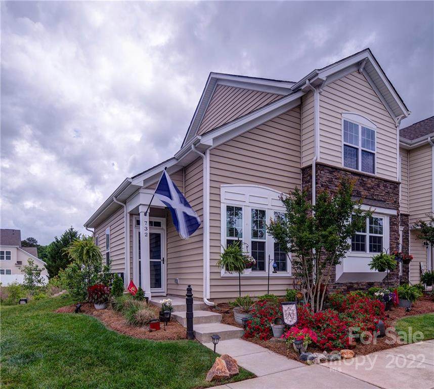 732 River Park Road - Photo 1
