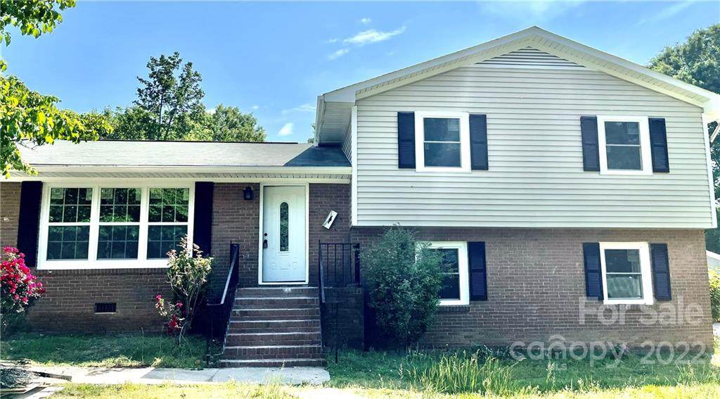 6500 Spring Garden Lane - Photo 1
