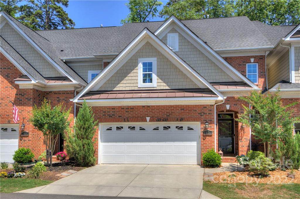 905 Ospre Lane - Photo 1
