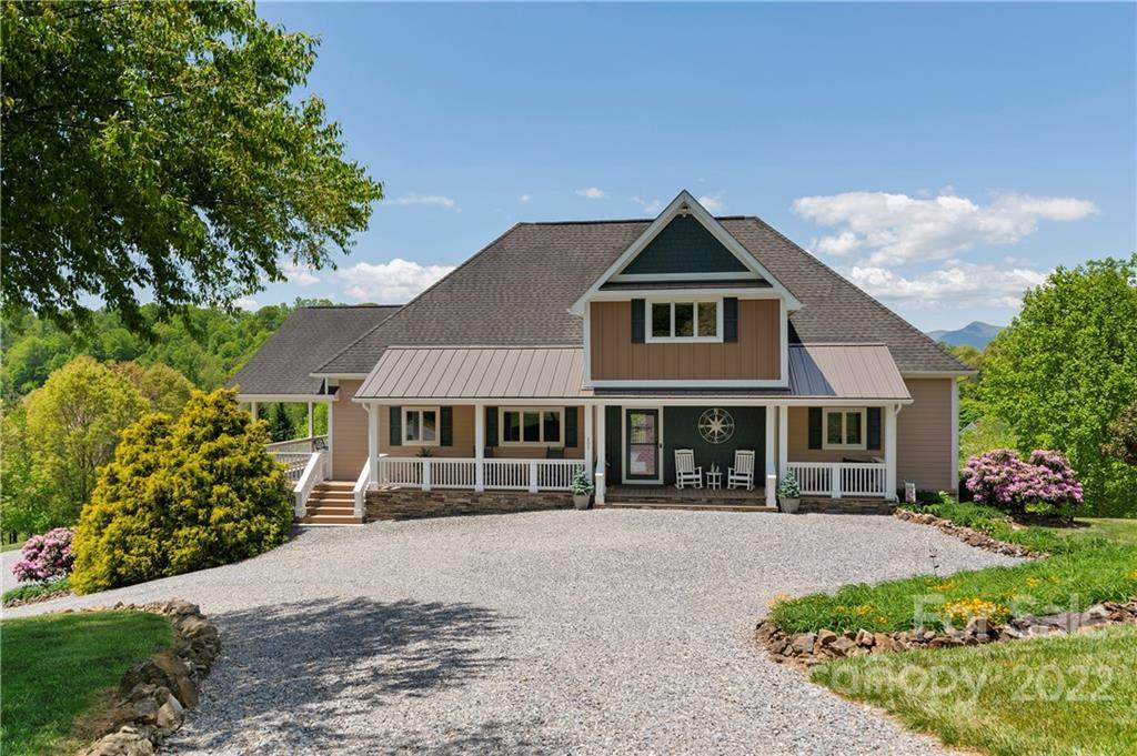 207 Megan Drive - Photo 1