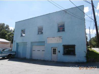 902 7th Avenue - Photo 1
