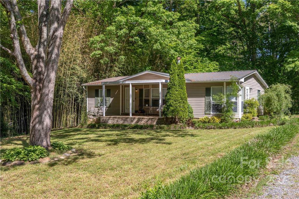 208 Fox Street - Photo 1