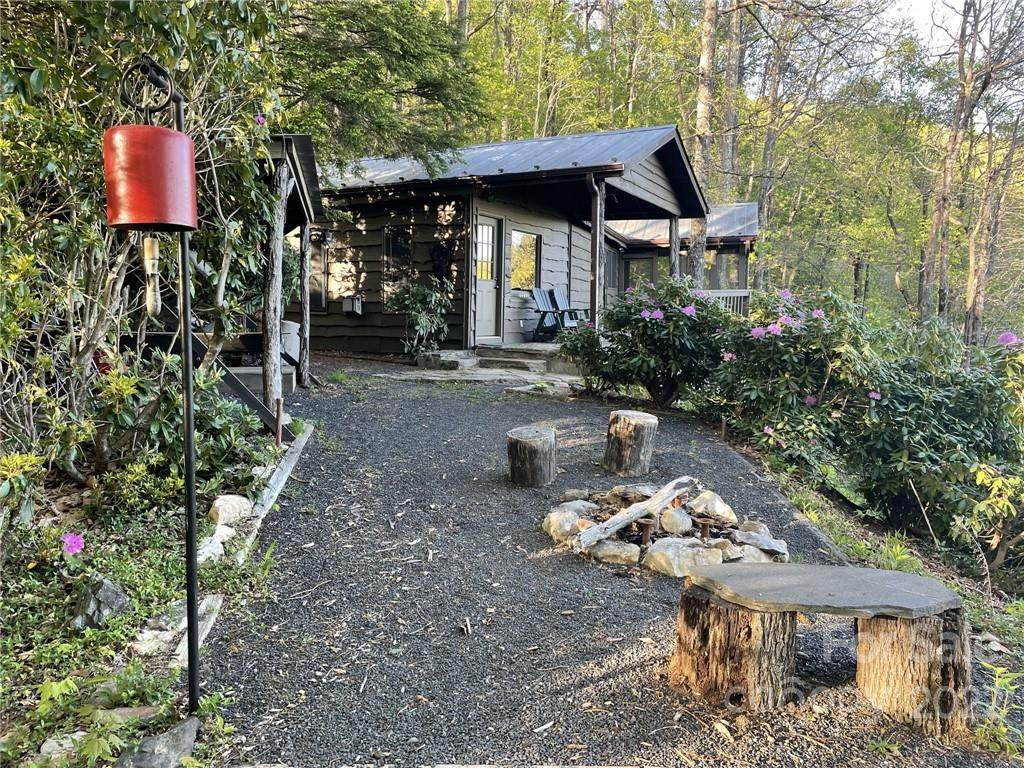 1616 Pine Ridge Road - Photo 1
