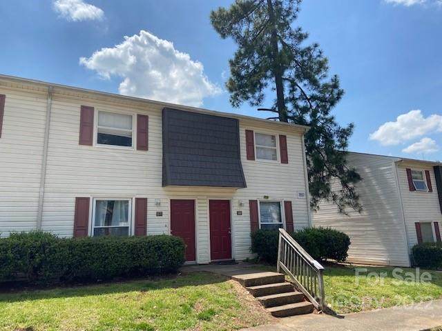 7957 Shady Oak Trail - Photo 1