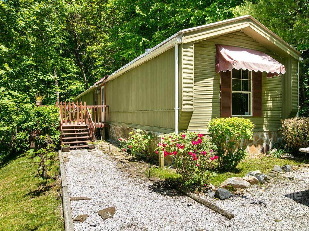 251 Tree Top Lane - Photo 1