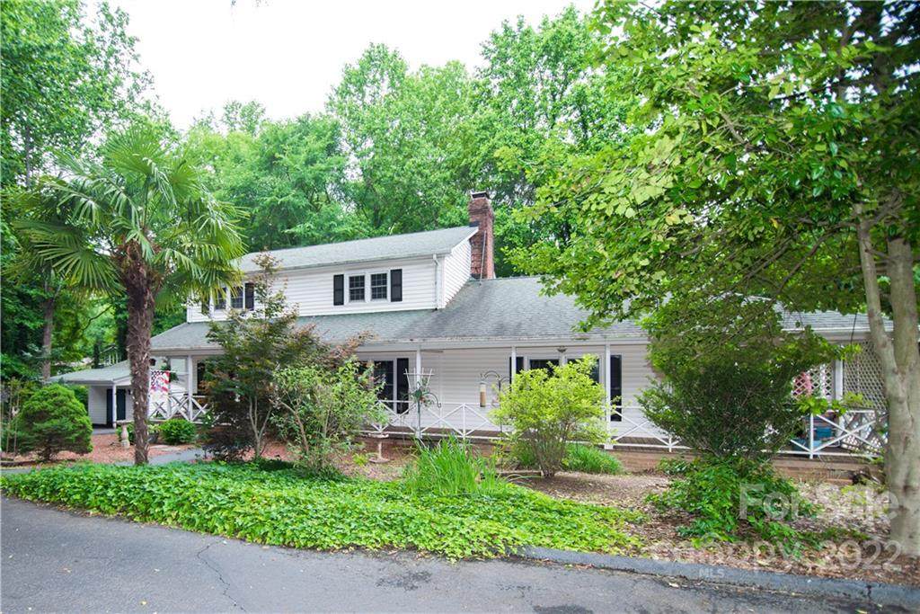 19932 Floral Lane - Photo 1