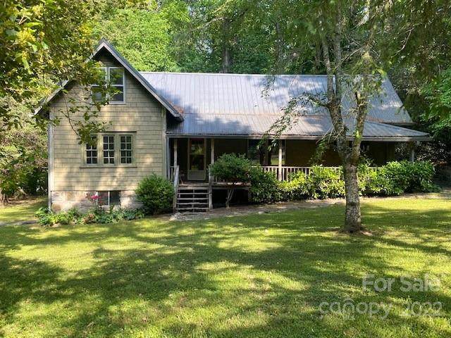 21 York Circle - Photo 1