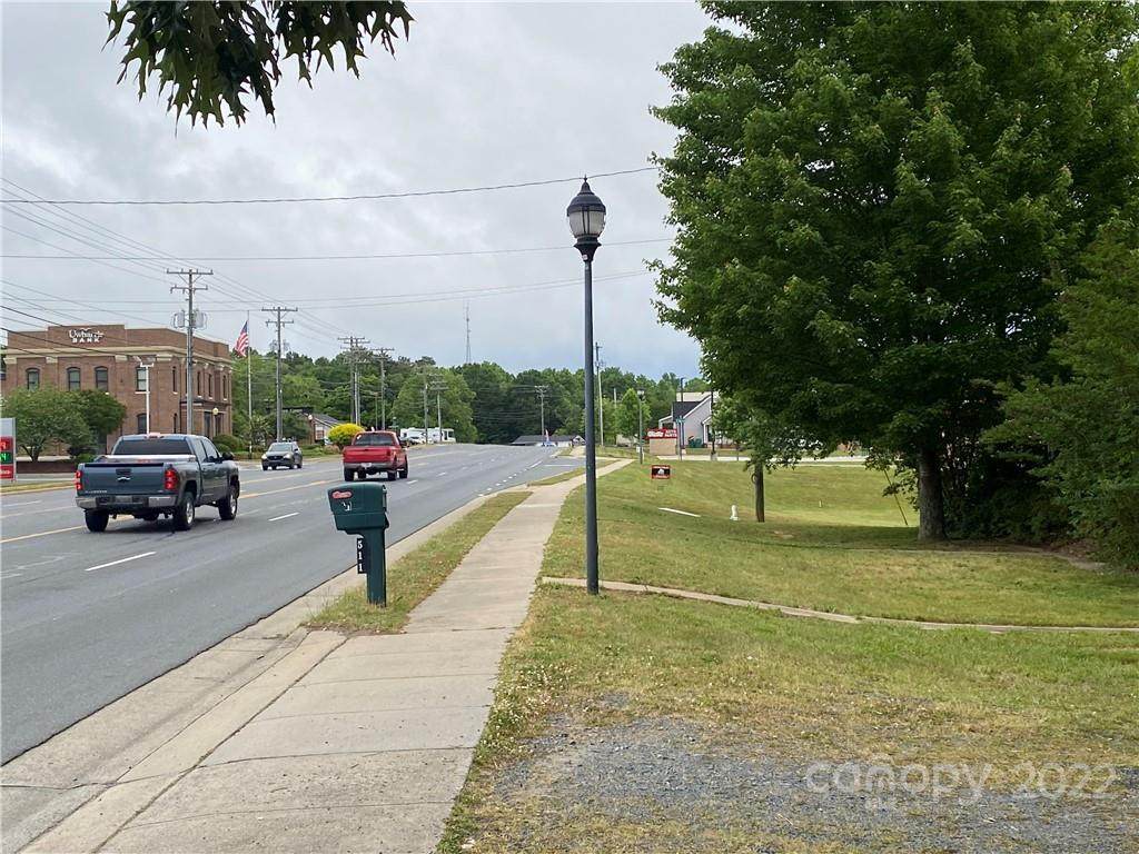511 Main Street - Photo 1