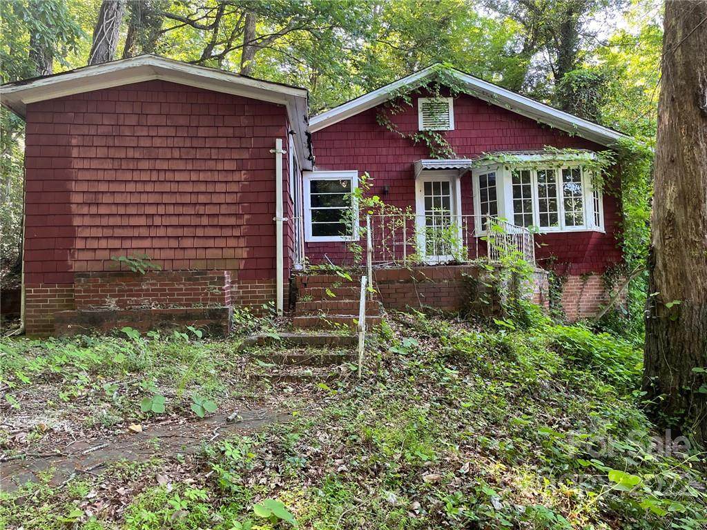 3357 Lynn Road - Photo 1